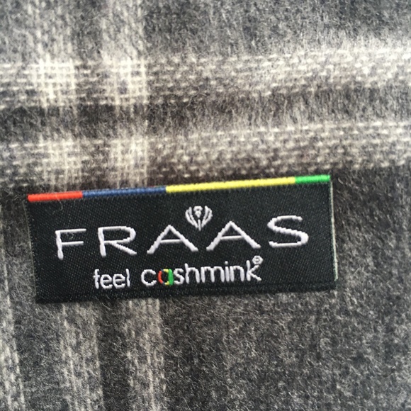 Fraas Scarf Cashmink Plaid / Tartan Rectangle Grey Blue New - Picture 6 of 6